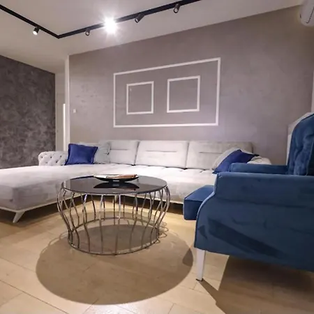 Apartman River