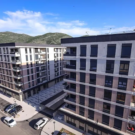 River Apartman